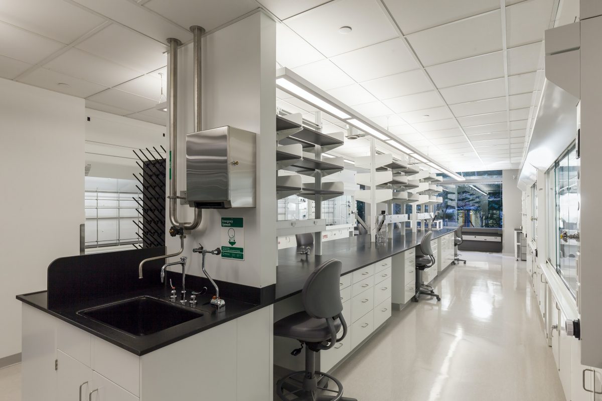 Biogen - Bio6 Chemistry Lab - Commodore Builders